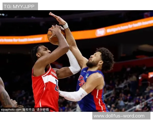 活塞队在主场获胜，晋级前景大好